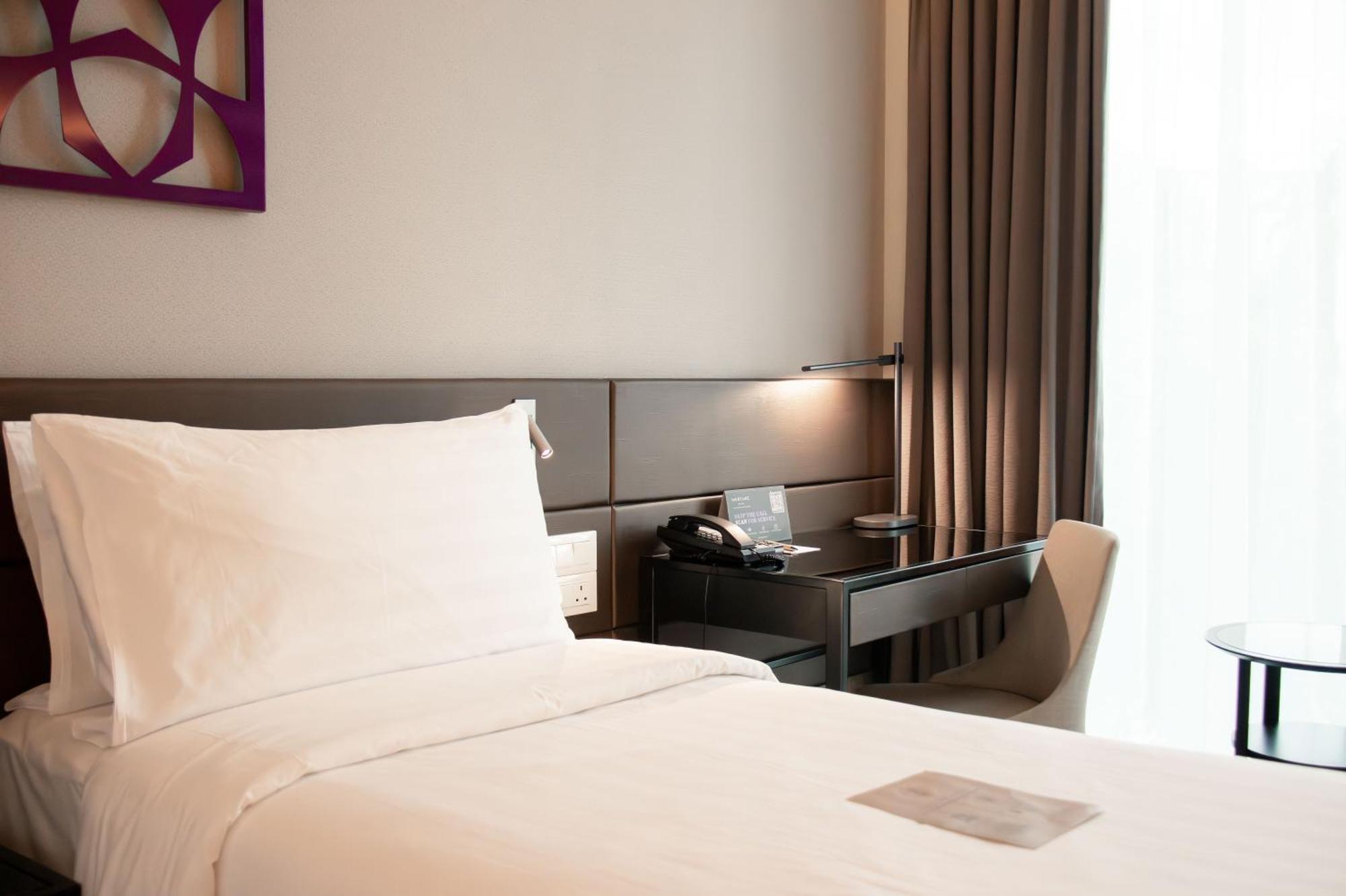 Mercure Singapore On Stevens Exterior foto